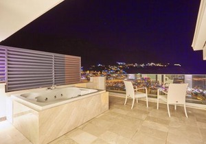 Villa Unlimited 5 Bedroom Luxury Villa with Infinity Pool