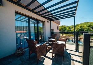 Villa Viktoria a luxury villa in Imotski, pool