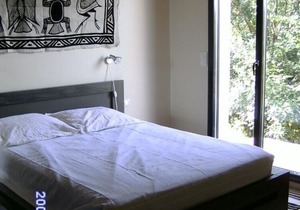 VILLA WITH JACUZZI AND ITS STUDIO. FOR 10 PEOPLE NEAR SEA.