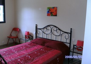 VILLA WITH JACUZZI AND ITS STUDIO. FOR 10 PEOPLE NEAR SEA.