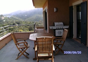 VILLA WITH JACUZZI AND ITS STUDIO. FOR 10 PEOPLE NEAR SEA.