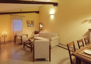 Villa with terrace and WiFi 2km from Umag