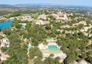 Village Pont Royal in Provence - maeva Home - Mas Prestige 5 bedrooms (10 people)