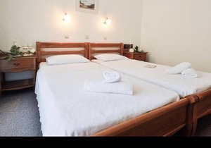 Vlachogiannis Hotel - Triple Room 3