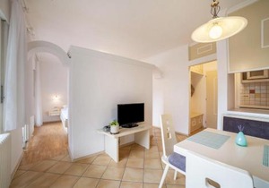 Wanda Apartment 3
