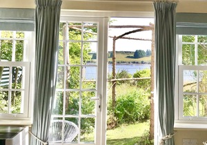 Waterfront coastal chic in the heart of Kinsale, Co.Cork.