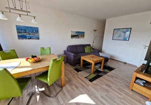 Welcome to a bright and modern apartment on the 6th floor.