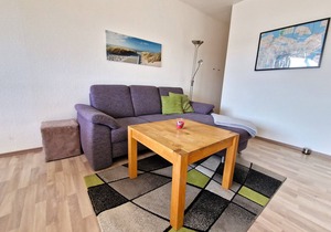 Welcome to a bright and modern apartment on the 6th floor.