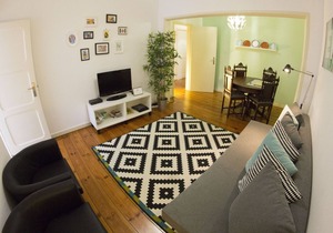 WELCOMING COZY LISBON APARTMENT