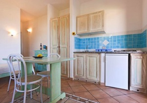 Well-kept apartment with balcony or terrace near the sea