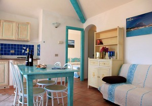 Well-kept apartment with balcony or terrace near the sea