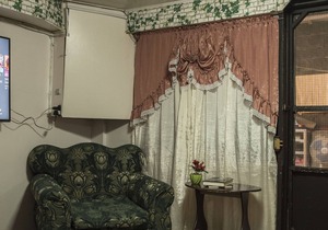Whole 3 Bedroom House, Olongapo City Center!