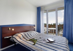 Wifi, 100m from resort center, fitness, terrace, balcony, tv, ski locker, 40m², Pyrénées 2000