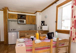 Wifi, 50m from ski slopes, fitness, balcony, tv, ski locker, 50m², Bessans