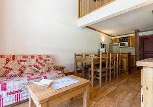 Wifi, 50m from ski slopes, fitness, balcony, tv, ski locker, 50m², Bessans