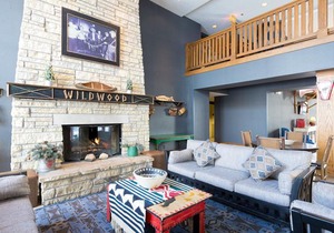 Wildwood Lodge & Suites