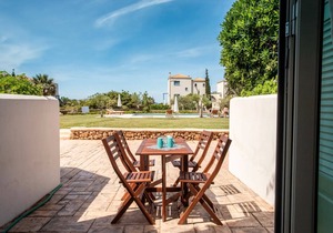 Wonderful Neapoli Villa Beachfront 2 bedroom Villa Neapoli