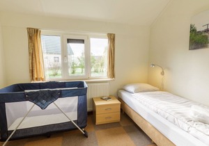 Wonderful private villa for 5 guests with hot tub, WIFI, pool, TV, terrace and parking