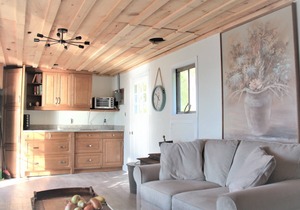Woodfire Lake Cabin, Sky Lake Retreat. Sleep 2 People