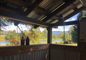 Yogi's Yurt - Miska Haven - Serenity on the Shuswap River in North Okanagan