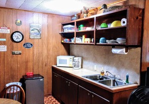 You will love this quaint cabin on Lake Sam Rayburn, Tx -#4