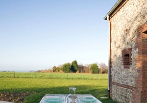 Yport Inn, 5 bedrooms, sleeps 12
