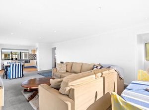 Hillside Cres Beach | Kianga