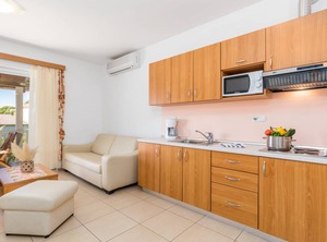 Apartments Mihaela | Rab