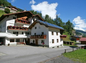 Alpenhof Appart Pension | Kappl