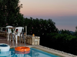 Alkistis Villa | Adele