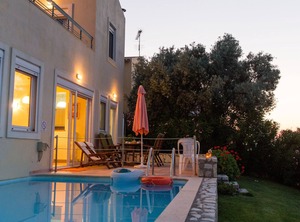 Alkistis Villa | Adele