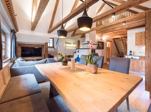 Ferienhaus Bach Für Personen Mit Schlafzimmer | Schattwald