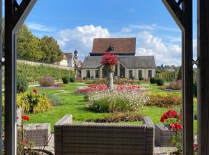 Vrbo Property | Langenburg