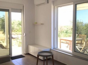 Wecrete East Nopigia Persons | Plakalona