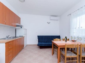 Apartments Alex | Lopar