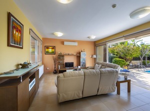Larnaca Villa | Pervolia