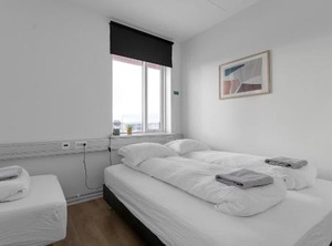 Bank Guesthouse | Innri-Njarthvik