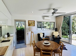 Banksia Villa | Burnside