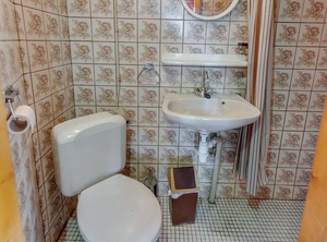 Located The Drentse Flatlands | Valthe