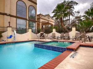 Caney Inn | New Caney