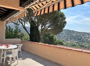 Persons | Bormes-Les-Mimosas