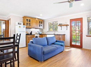 Braeside Parsonsia | Central Tilba