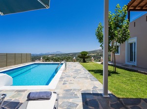 Friday Offer | Agia Triada