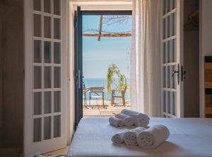 Casa Flora | Albori