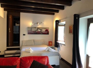 Casale | Lake Bracciano