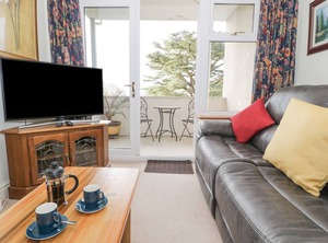 Cedar Gardens | Llanbedr-dyffryn-clwyd