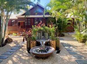 Albion The Beach Enclosed Garden | Albion