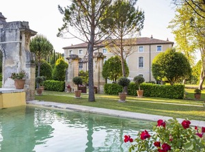 Chateau | Loriol-du-Comtat