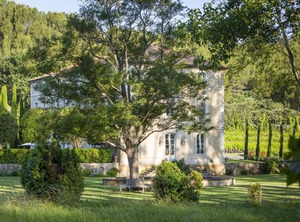 Chateau | Loriol-du-Comtat