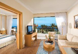 Constantinou Bros Asimina Suites Hotel | Geroskipou